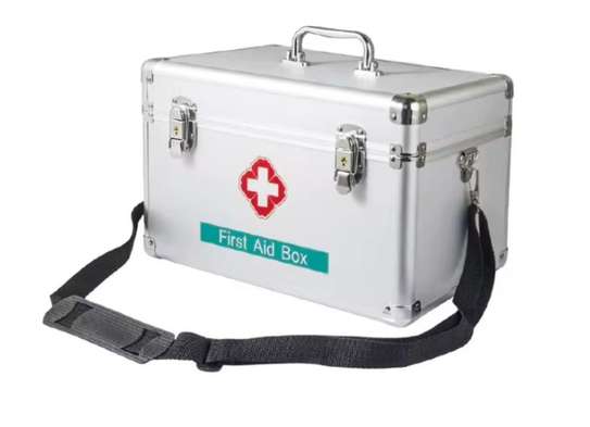 Trousse de premiers soins médicale personnalisée – Aluminium image 3