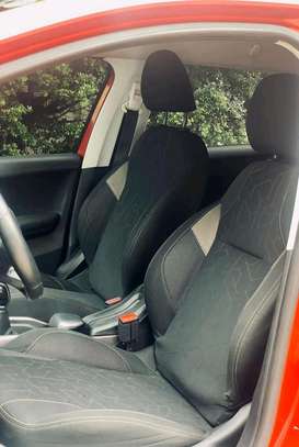 PEUGEOT 2008 2015 image 4