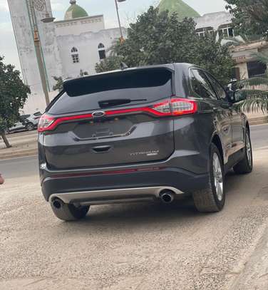 Ford Edge titanium image 5