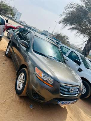 Hyundai Santa Fe 2013 image 1