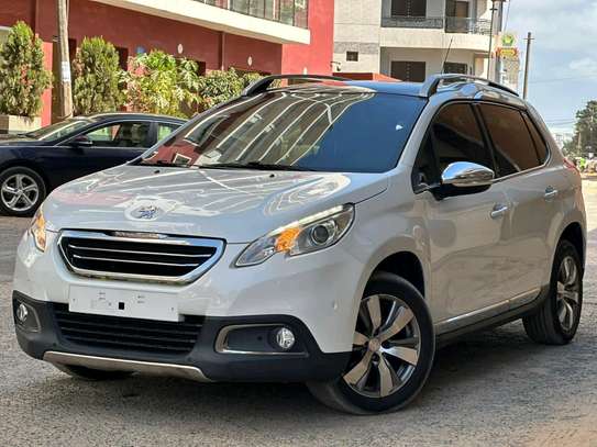 Peugeot 2008 2015 image 1