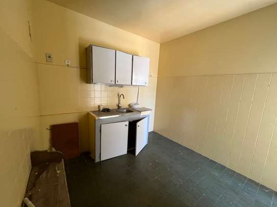 Studio à louer à dakar plateau, centre ville image 6
