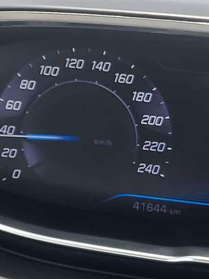 Peugeot 3008 2019 image 9