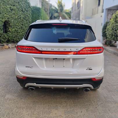 Lincoln MKC image 7