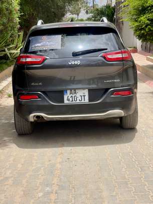 Jeep Cherokee LIMITED image 2