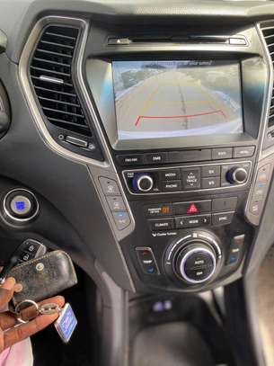 Hyundai sanyafe 2018 7 place image 12