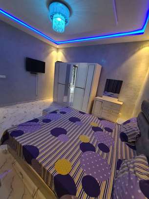 A louer Villa entièrement meublée de 03 chambres SALY JOSEPH image 3