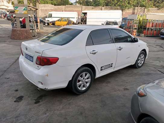 Toyota Corolla 2011 image 6