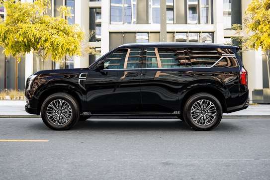 Nissan Patrol Platinum 2026 image 5