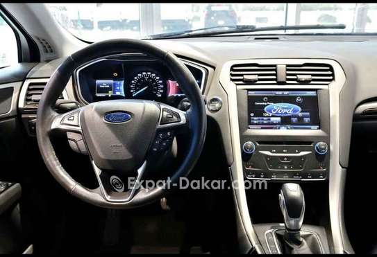 Location Ford Fusion image 3