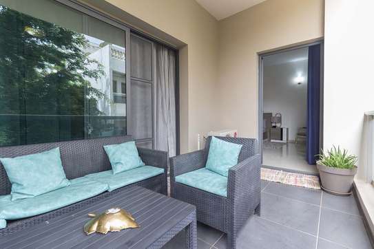 Appartement F3 meublé à louer aux Almadies image 8