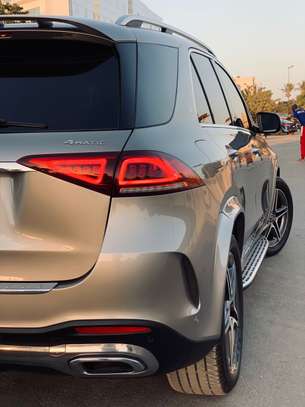 Mercedes Benz Class GLE350 4MATIC 2020 image 11