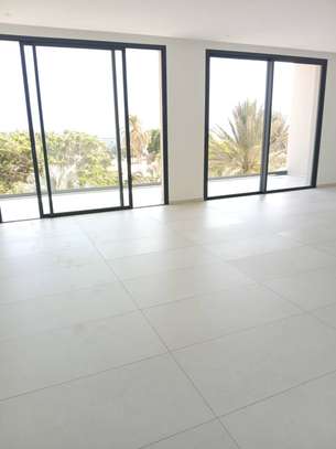 Appartement vue sur la Rte du King Fahd image 5