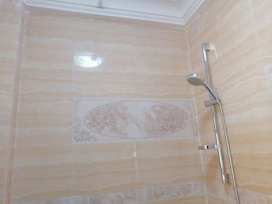 Très joli appartement à louer au Point E image 3