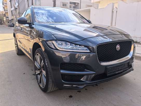 jaguar f pace 2019 image 3
