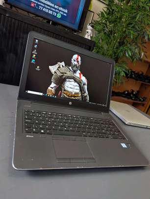 HP gamer i7 1to SSD zbook image 2