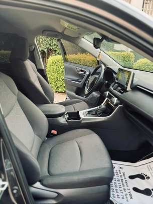toyota rav 4 hybride 2022 image 7