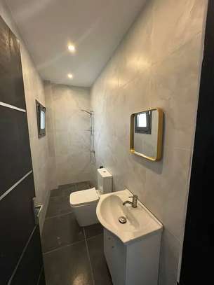 Duplex de Type F3 à louer image 13
