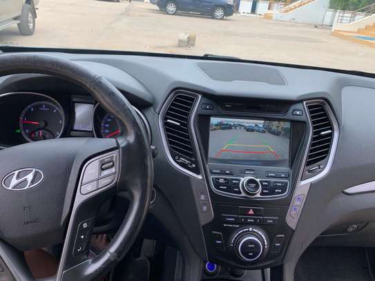 HYUNDAI SANTA FE 2015 image 4