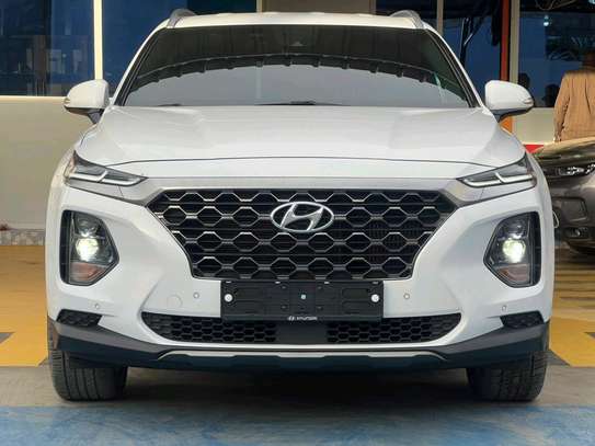 Hyundai Santafe image 1