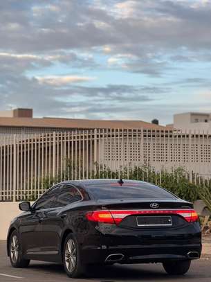 Hyundai *Grandeur* 2017 image 4