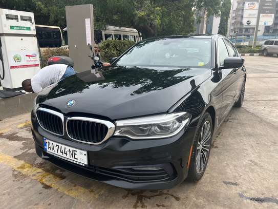 BMW 540i XDRIVE full options image 11