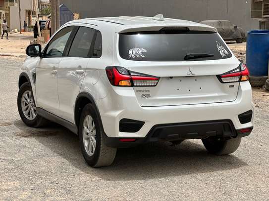 Mitsubishi RVR 2020 venant image 5