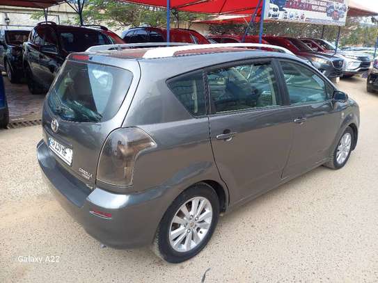 Toyota verso manuel diesel image 5