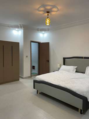 APPART MEUBLE 3CH+SALON NGOR ALMADIES image 3