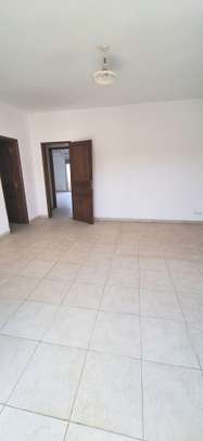 Cité Africa Grand F4 avec Vue sur mer- proche Corniche image 14