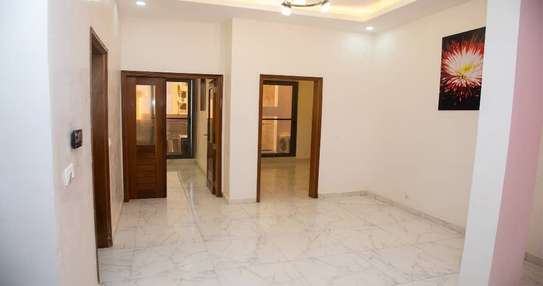 APPARTEMENT F4 À LOUER - CITÉ MAKIOU FAYE image 4