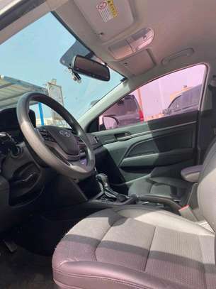 Hyundai avante 2018 image 12