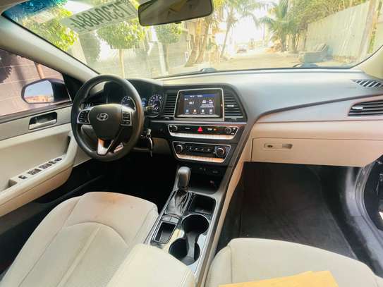 Hyundai Sonata 2019 image 8
