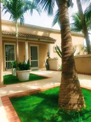 VILLA À SALY image 1