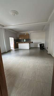 Particulier Vend Superbe villa a Saly R+1 image 5