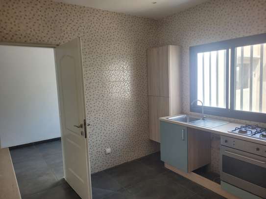 Trois chambres à louer par mois image 14