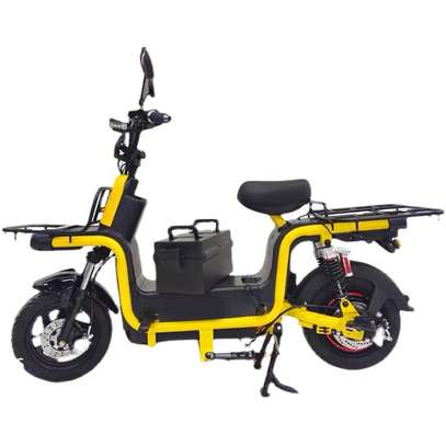Véhicule de livraison à moto électrique image 5