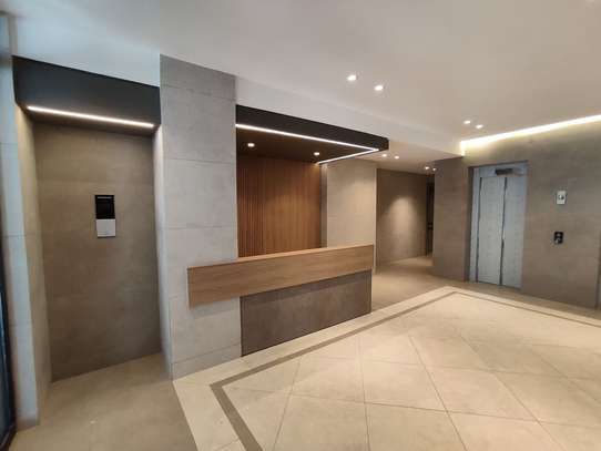 Appartement F4 à louer au Point E image 2