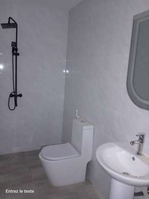 Appartement de 3 chambres a Sicap Karak image 8