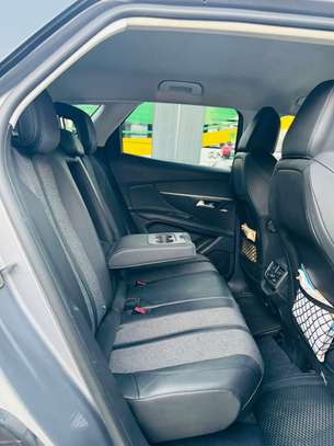 Peugeot 3008 2019 image 7