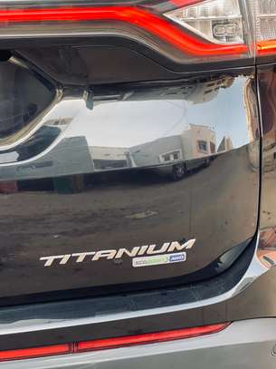 Ford Edge Titanium 2018 4 cylindres image 4
