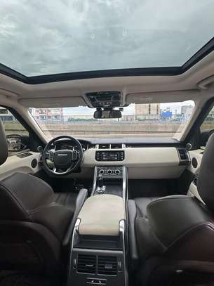 Range Rover sport 2017 Full options image 6