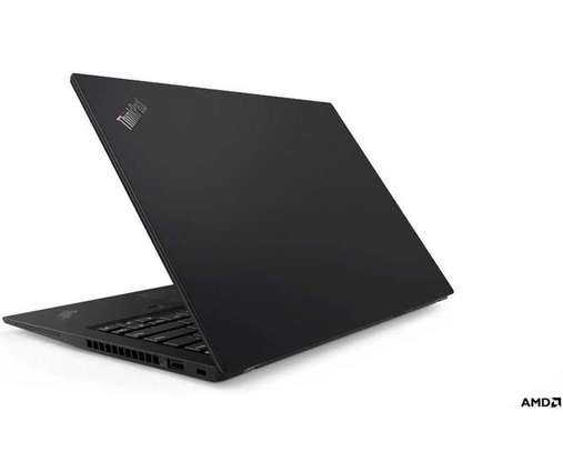 Lenovo ThinkPad t495 Ryzen 7 image 3
