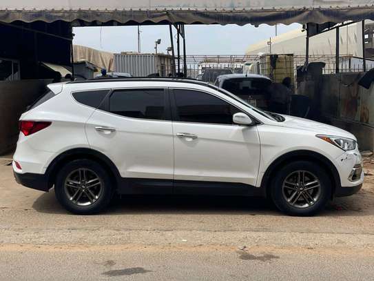 Hyundai Santa Fe Sport 2017 image 3