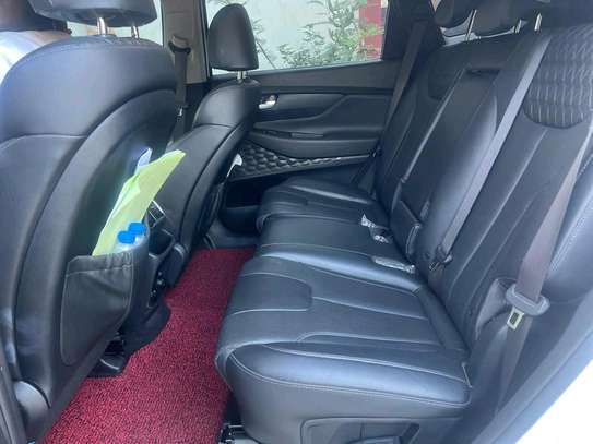 hyundai santa fe 2019 image 7