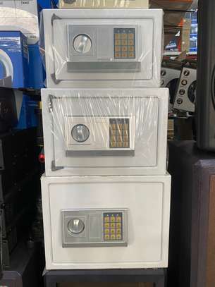 Coffre fort anti incendie avec clé et code numérique image 7