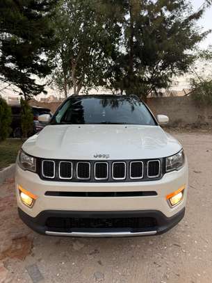 JEEP COMPASS image 1