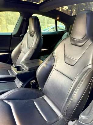 TESLA MODEL S 2016 image 11