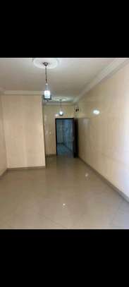 A LOUER UN APPT DE 02 CH SALON image 2