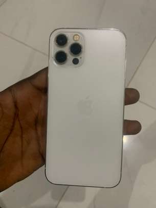 iPhone 12pro image 2